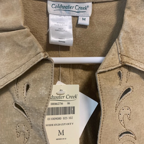 Vest - Picture 2 of 6